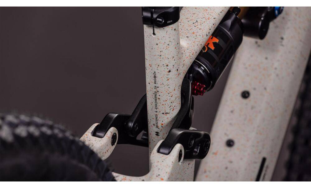 VTT Électrique Cube AMS Hybrid 177 C:62 SUPER TM 600X 2026