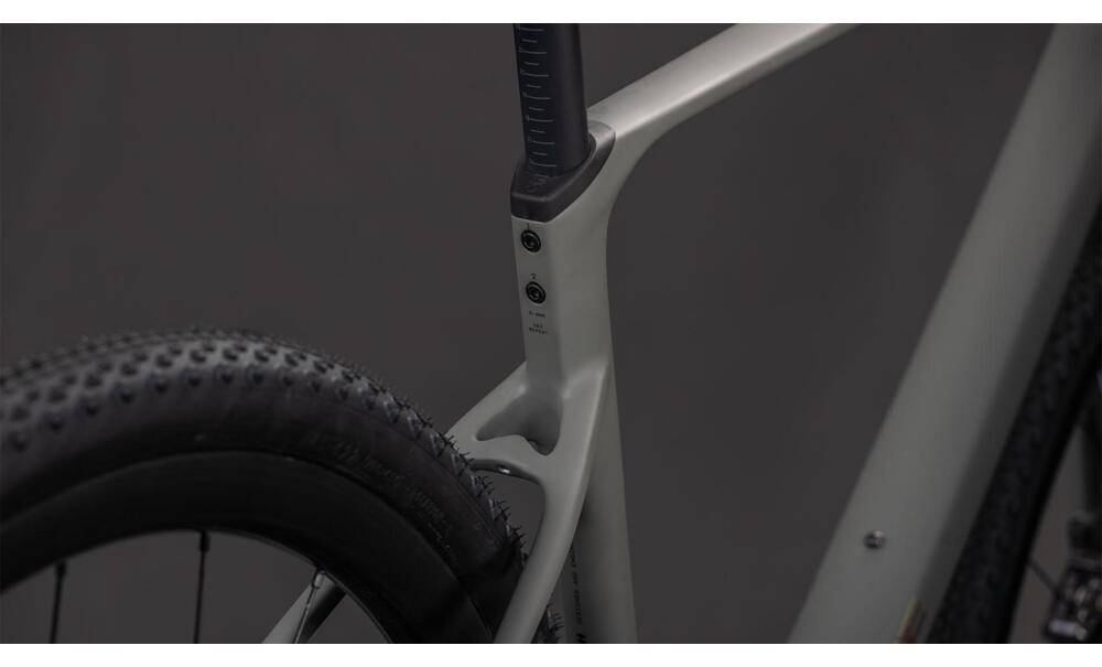 Vélo Gravel Cube Nuroad C:62 EX 2026