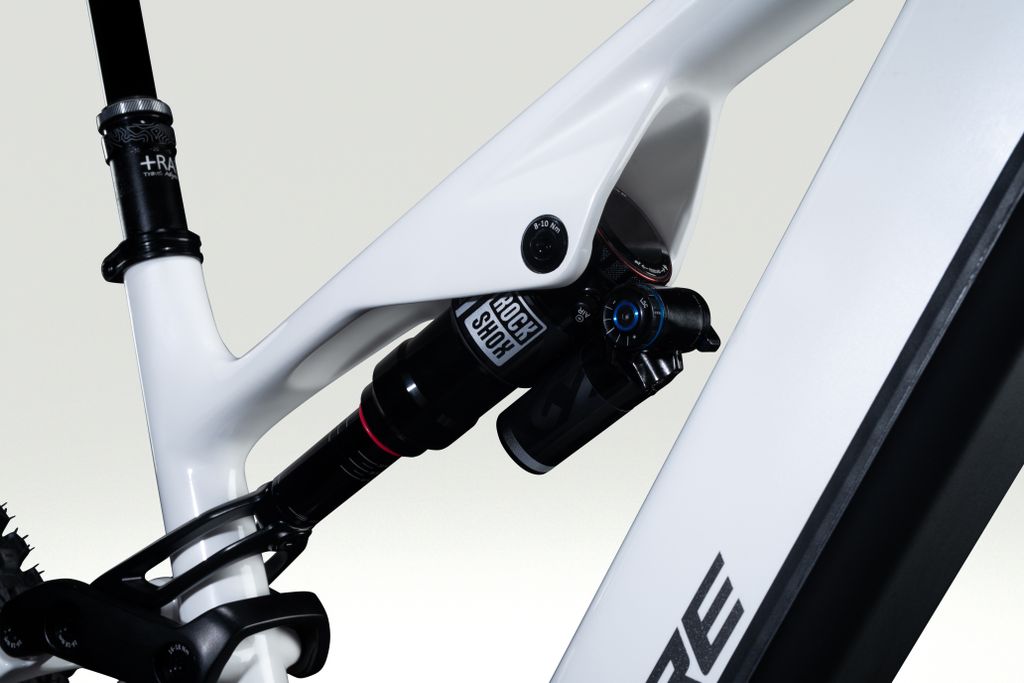 VTT Électrique Lapierre Overvolt AM CF 10.8 2026