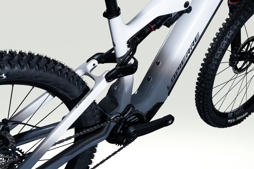 VTT Électrique Lapierre Overvolt AM CF 10.8 2026