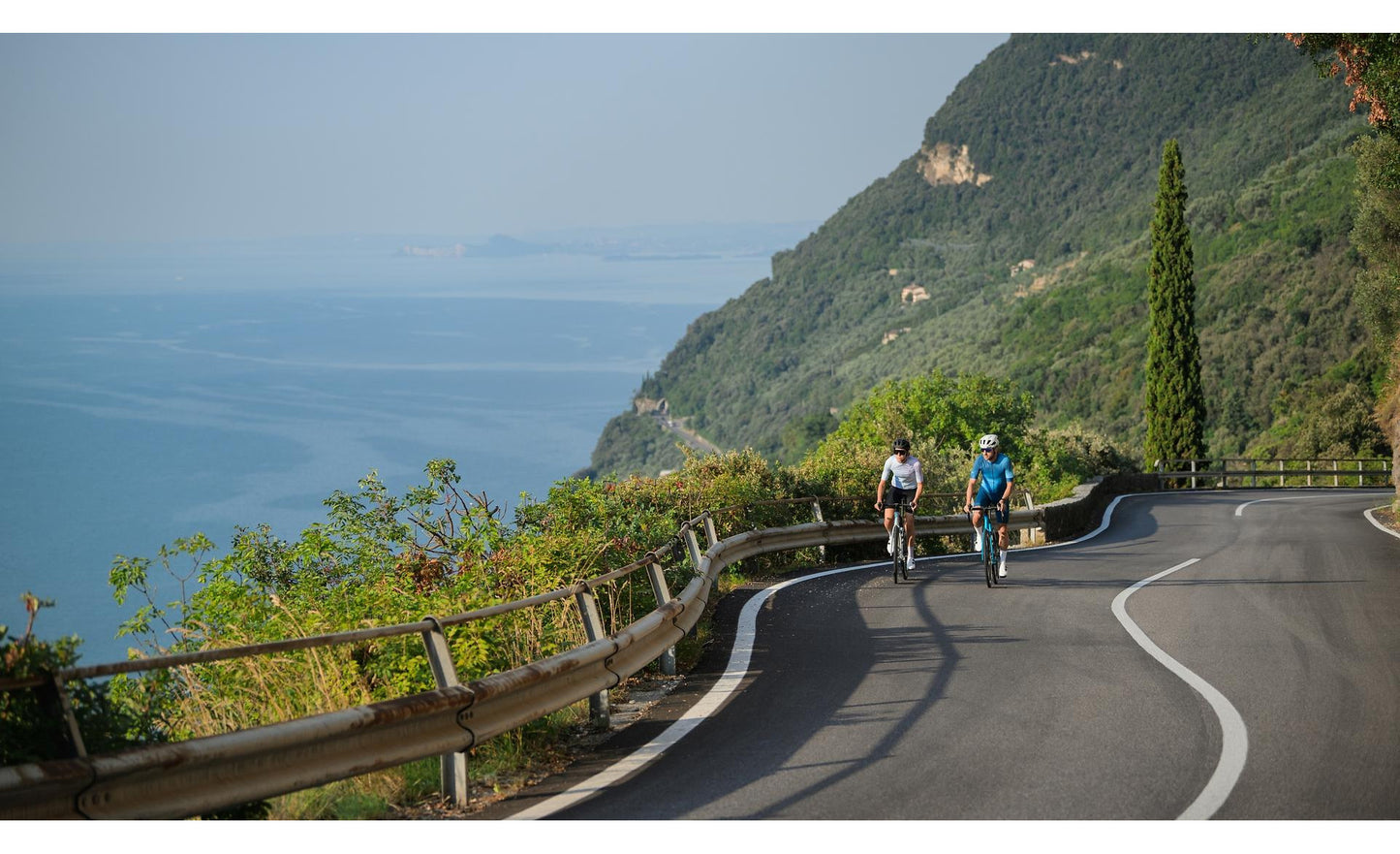 Vélo de route Endurance Cube AGREE C:62 ONE 2026