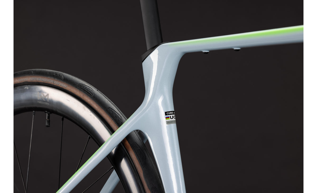 Vélo de Route Endurance Cube AGREE C:62 EX 2027