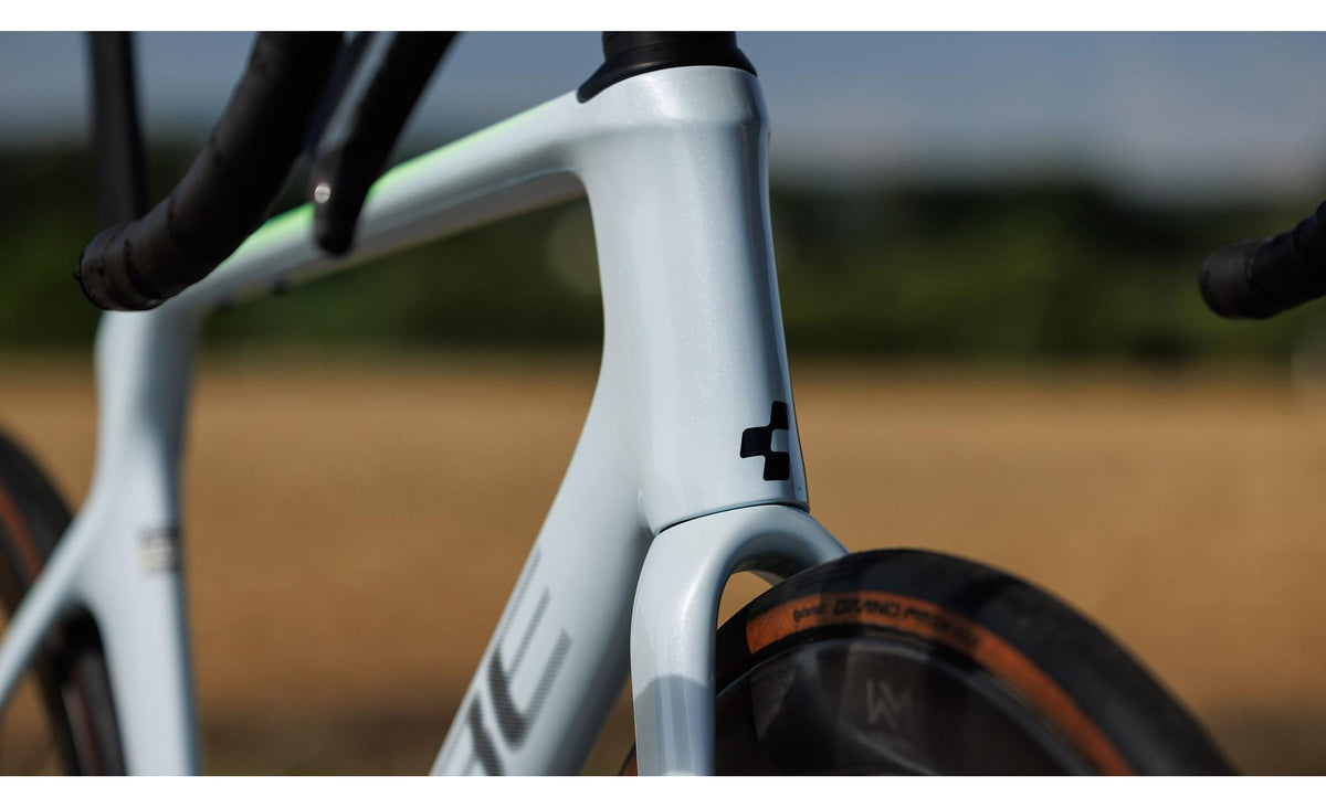 Vélo de Route Endurance Cube AGREE C:62 EX 2027