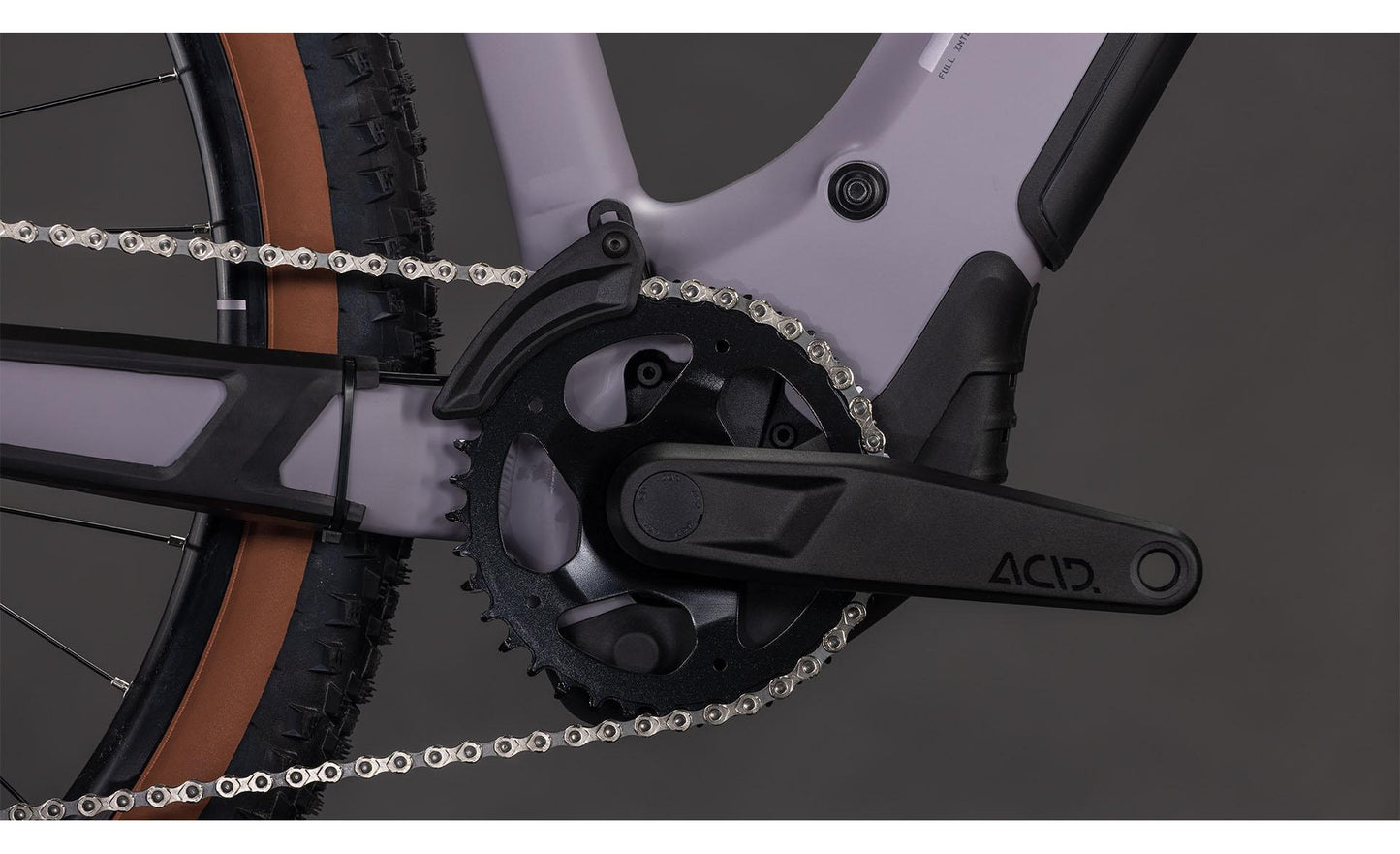 Cube REACTION HYBRID PERFORMANCE 600 2026